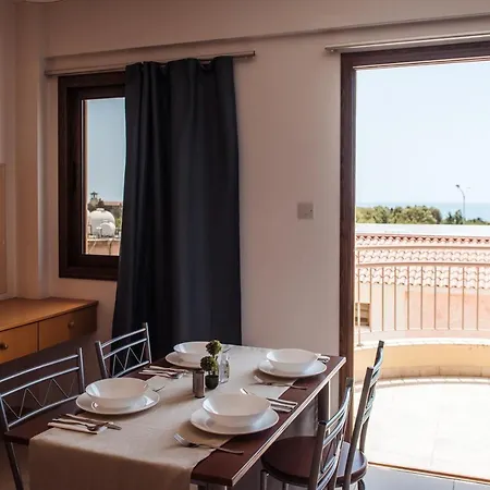 Apartment King's Paphos